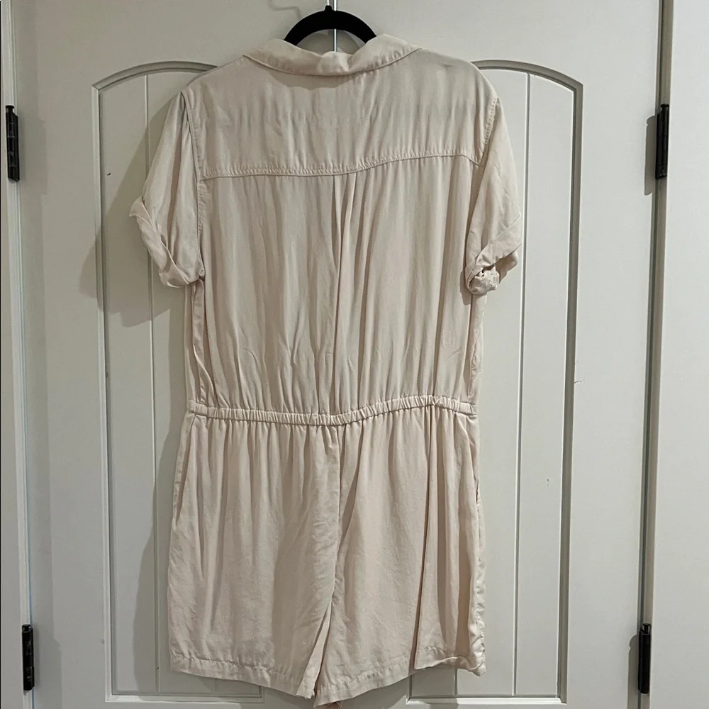 Abercrombie & Fitch Off-White Button-Up Shirt - Picture 7 of 8